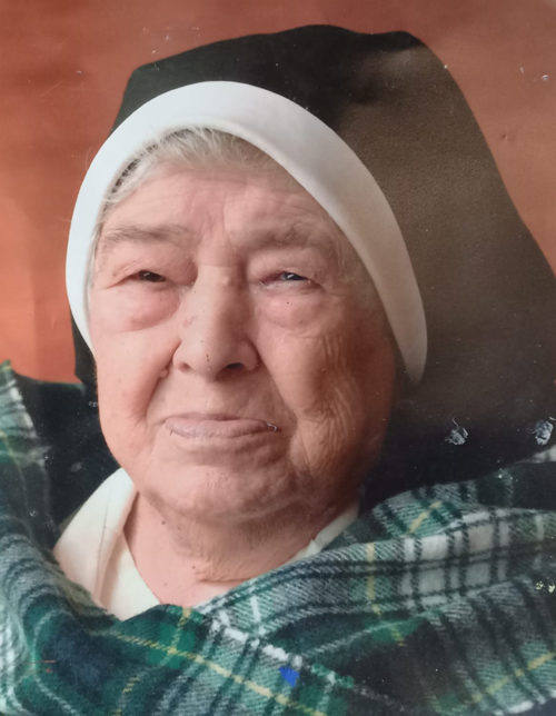 Imagen principal - Milagros Quintana Castellano