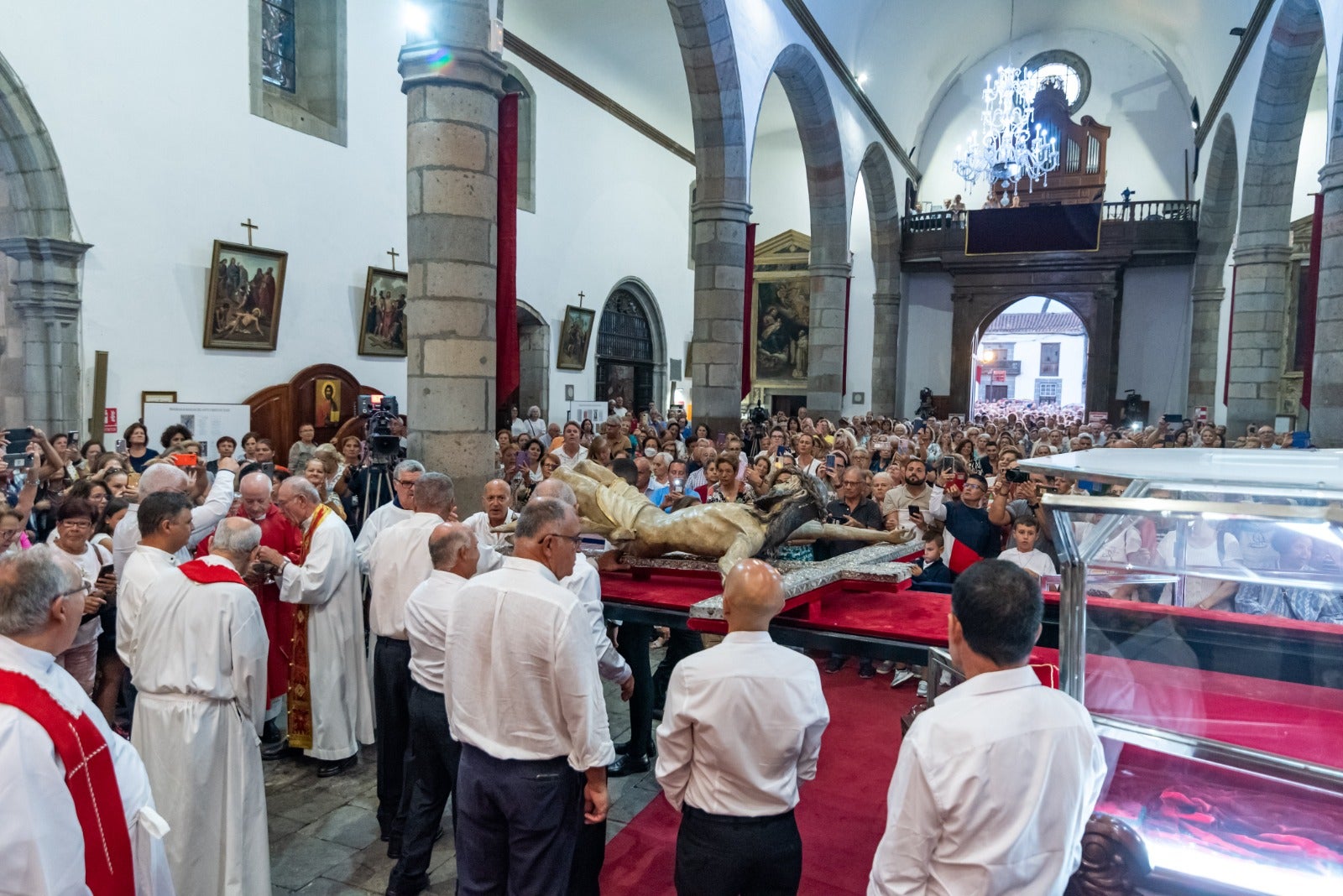 La Bajada del Santísimo Cristo de Telde, en imágenes