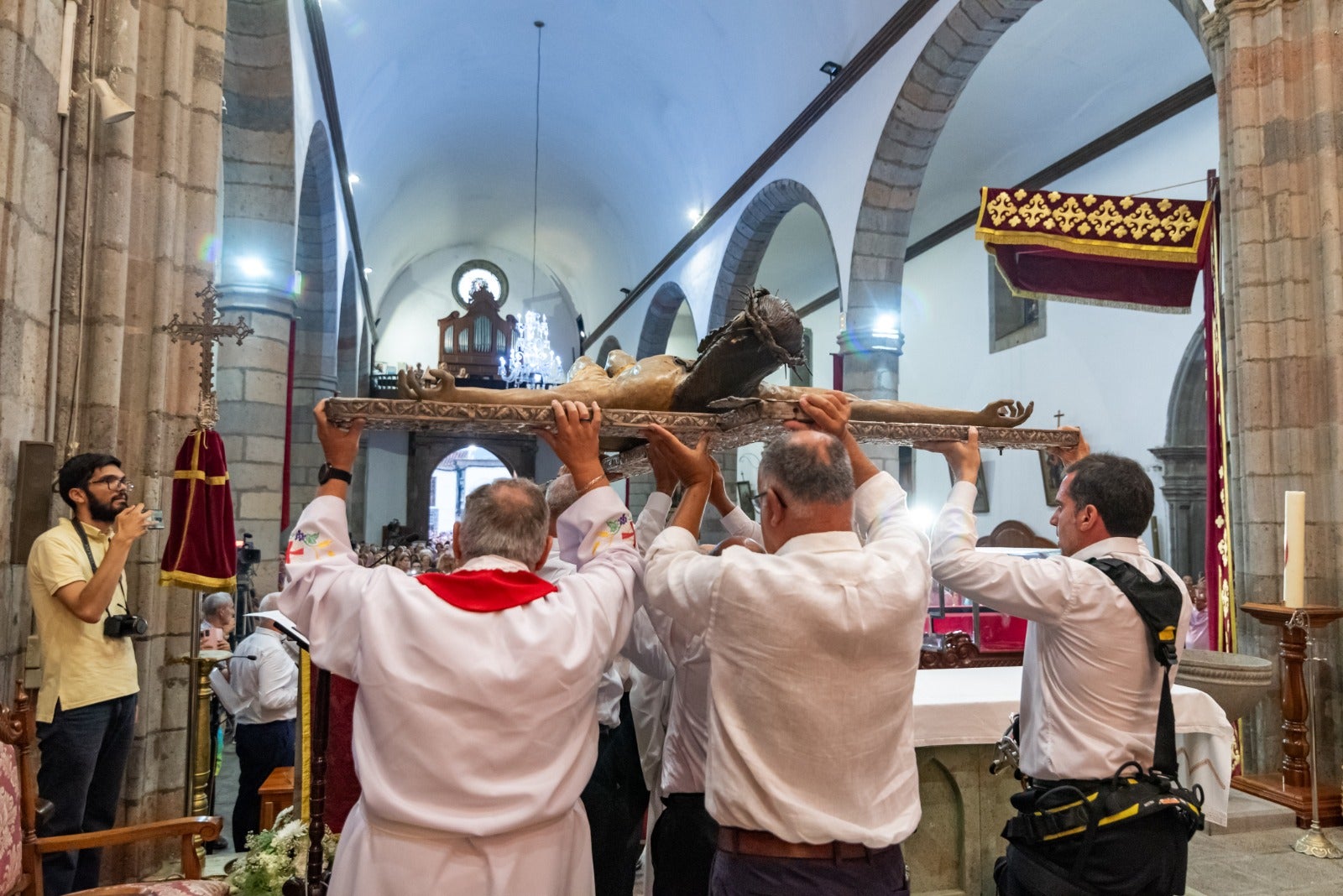 La Bajada del Santísimo Cristo de Telde, en imágenes