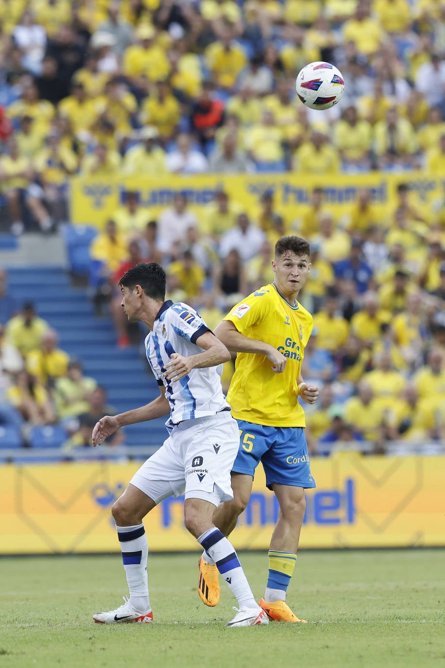 Mármol, ante la Real.