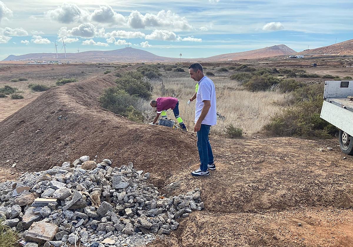 Retirada de escombros.