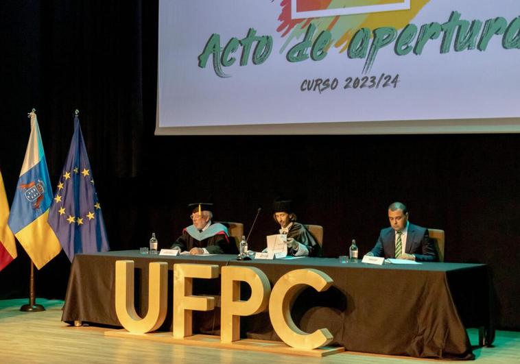La Universidad Fernando Pessoa Canarias celebra su acto de aperturaoficial del curso académico 2023-24