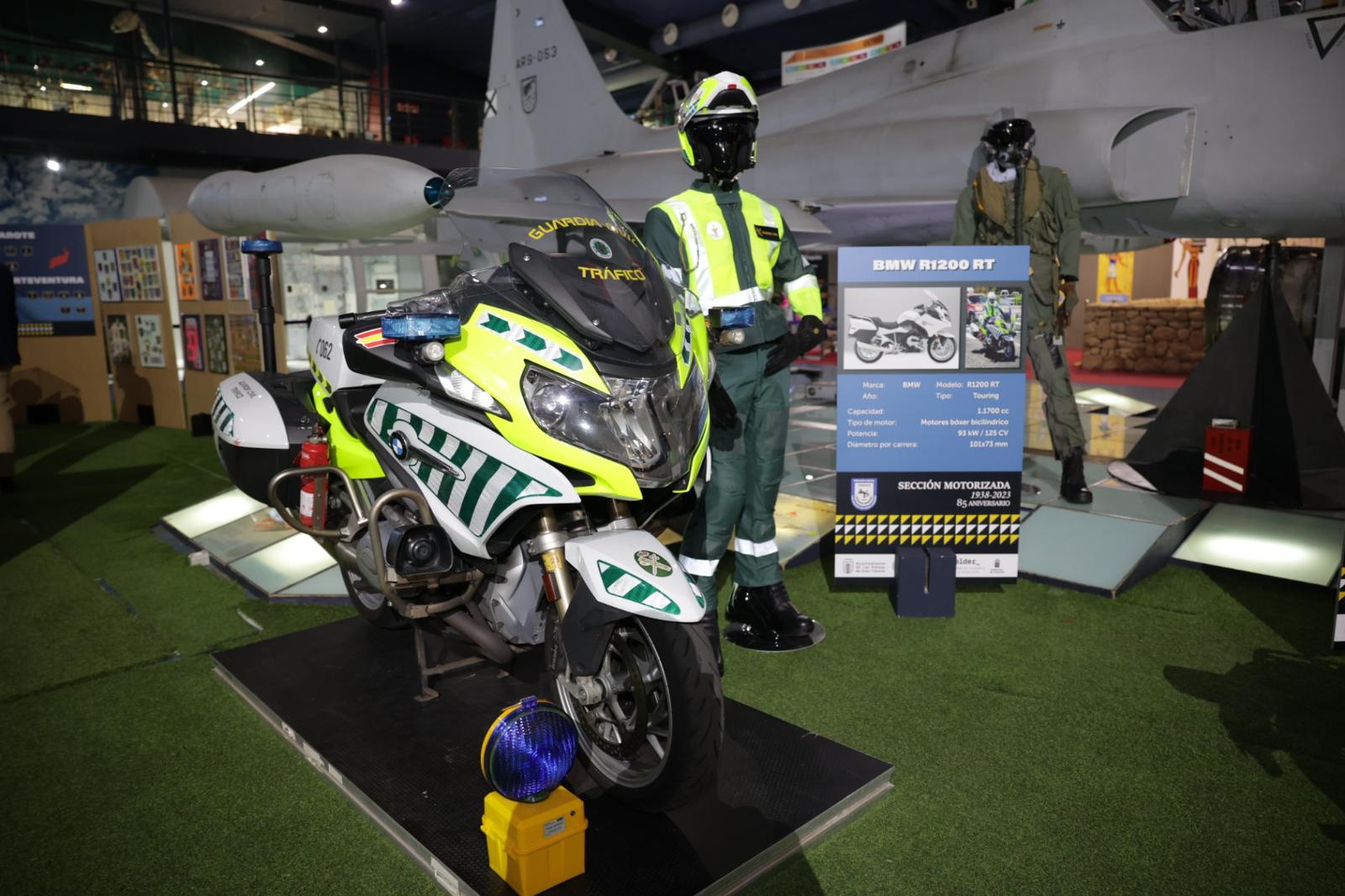 Exposición por el 85 aniversario de la Sección Motorizada de la Policía Local