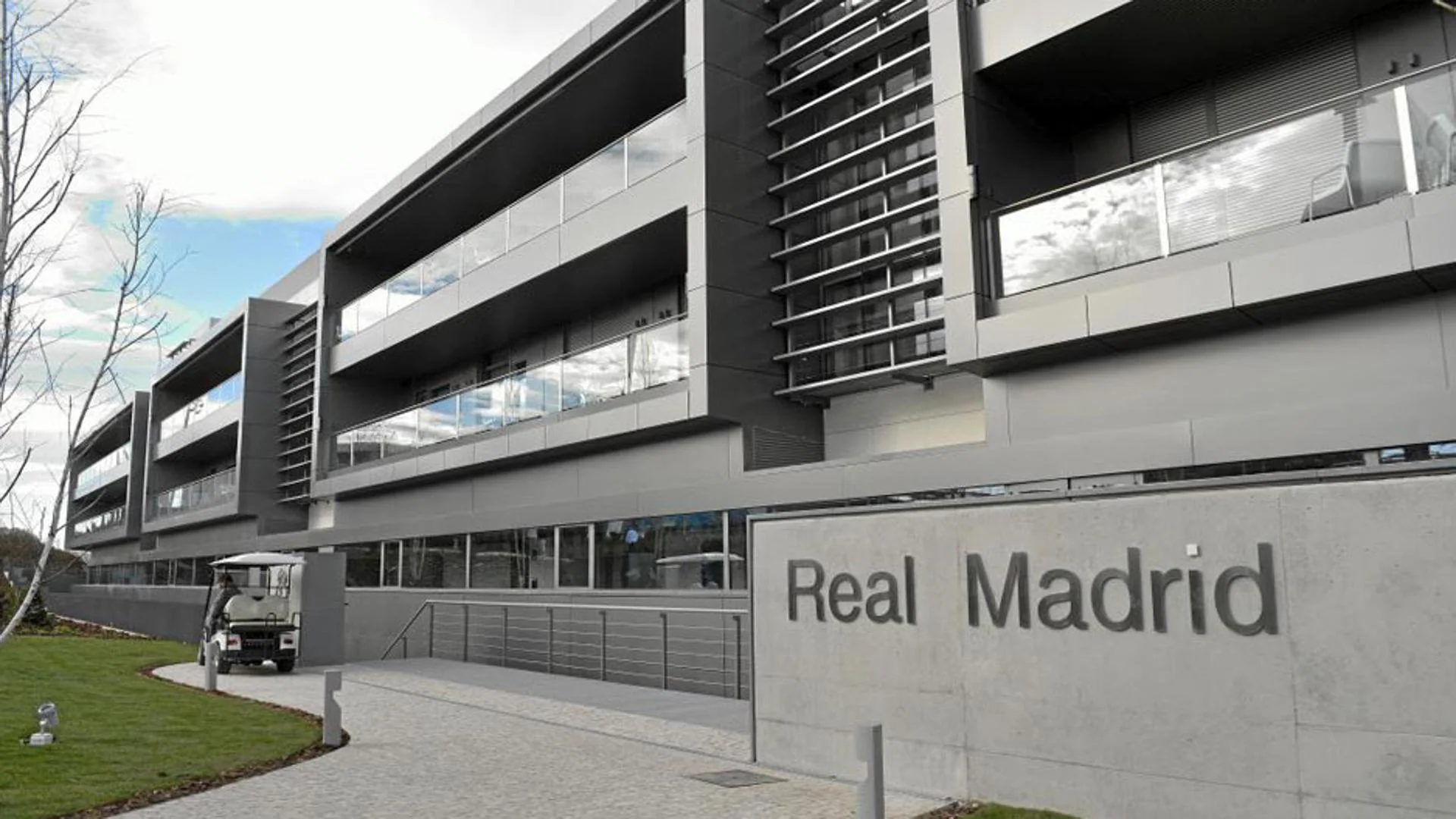 Investigados cuatro canteranos del Real Madrid por un vídeo sexual con una  menor en Gran Canaria | Canarias7