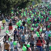 La bicicleta vuelve a la Avenida Marítima por la semana de la movilidad