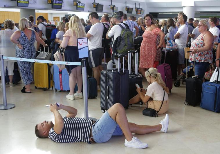 El aeropuerto, con récord en agosto, con más viajeros que en 2013