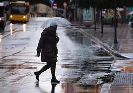 Lluvias persistentes este domingo en Canarias