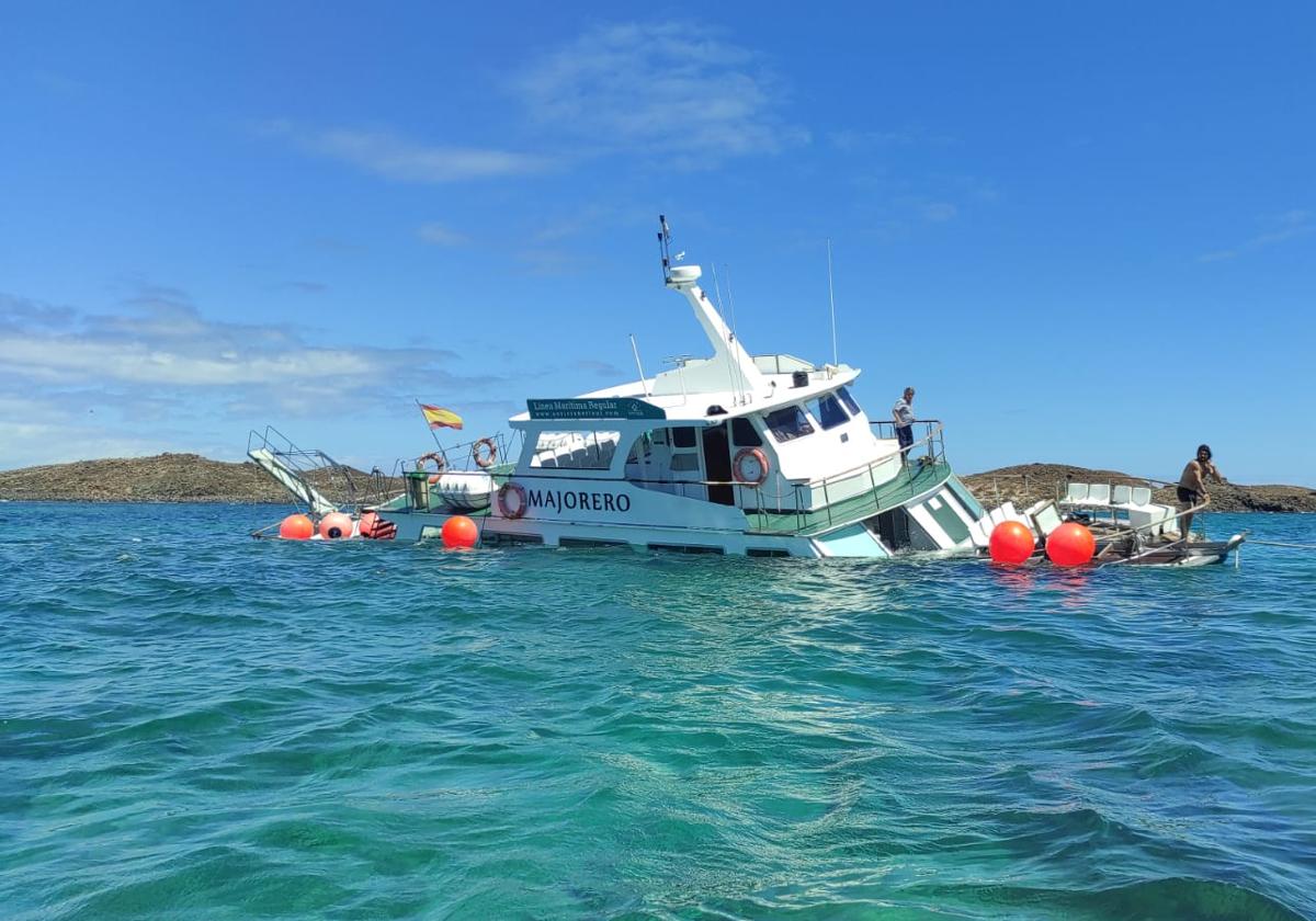 dentro de un barco que se hunde