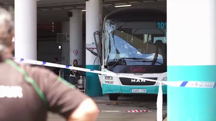 Una mujer fallece tras ser atropellada por una guagua en la Estación de Puerto del Rosario