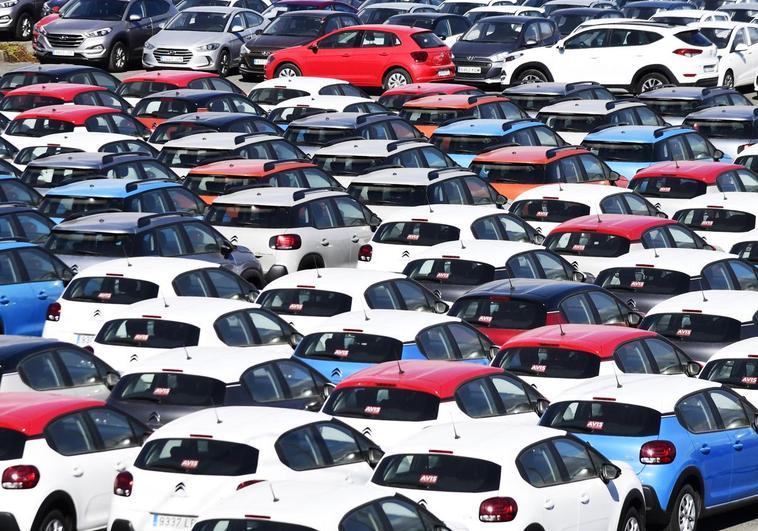 La venta de vehículos usados baja en agosto un 0,4% en Canarias