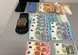 La Policía lo sorprende trapicheando con hachís en Tamaraceite