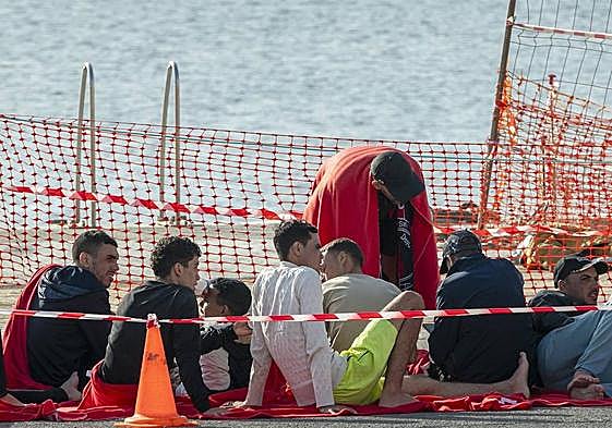 Algunas de las personas socorridas en Lanzarote.