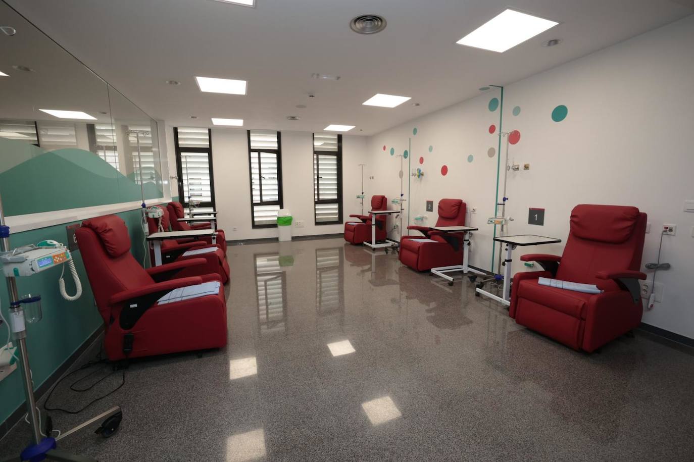 El Dr. Negrín pone en marcha un hospital de día de hematología