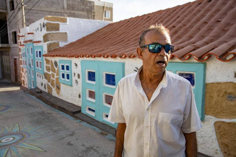 La calle de los mil colores en Valle Los Nueve