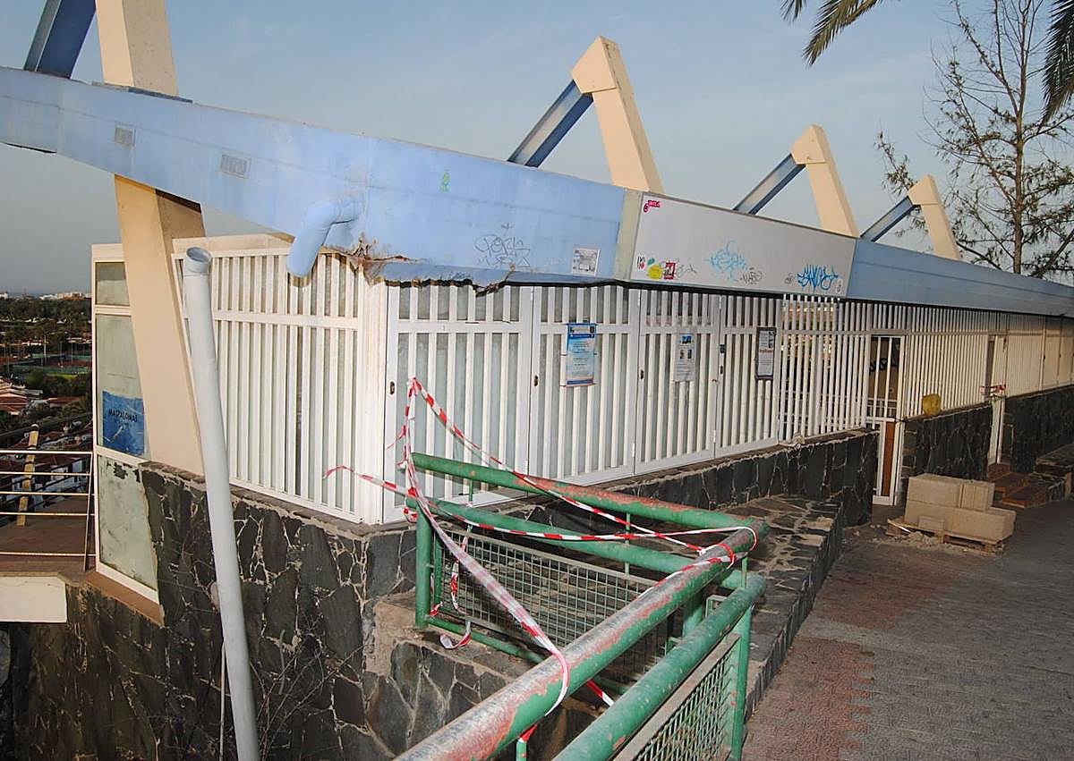 Imagen secundaria 1 - San Bartolomé desocupa y adecenta el Mirador del Campo Internacional