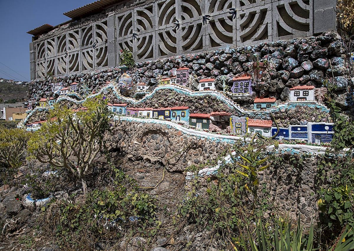 Imagen secundaria 1 - Bienvenido a la ciudad que cabe en una calle de Valle de los Nueve