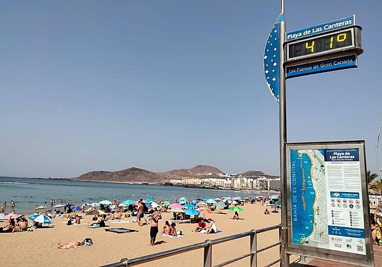 Las altas temperaturas no remiten en las islas.