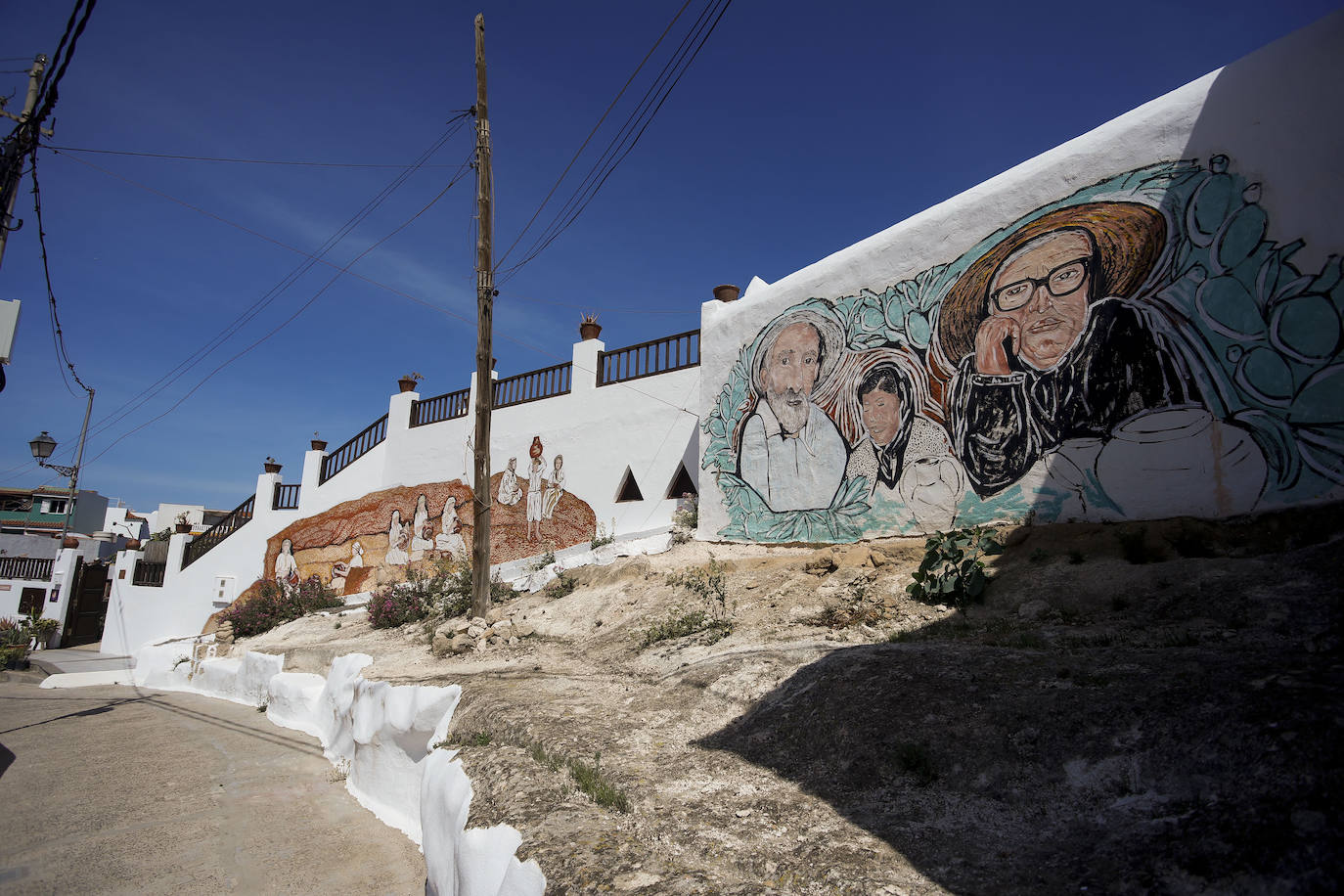 Fachada y acceso al Centro Locero La Atalaya, Santa Brígida.