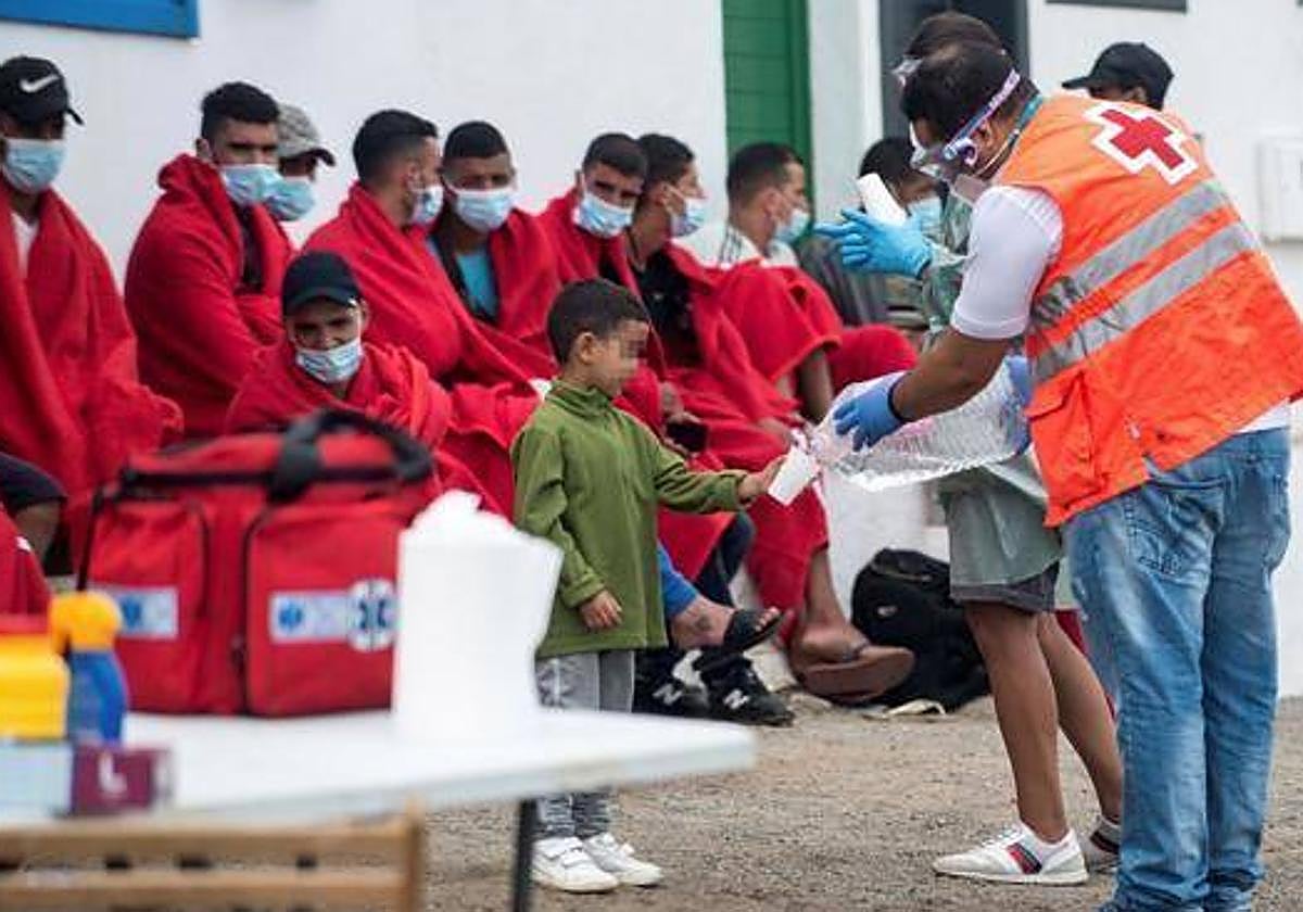 Imagen de archivo de un grupo de inmigrantes en Lanzarote.