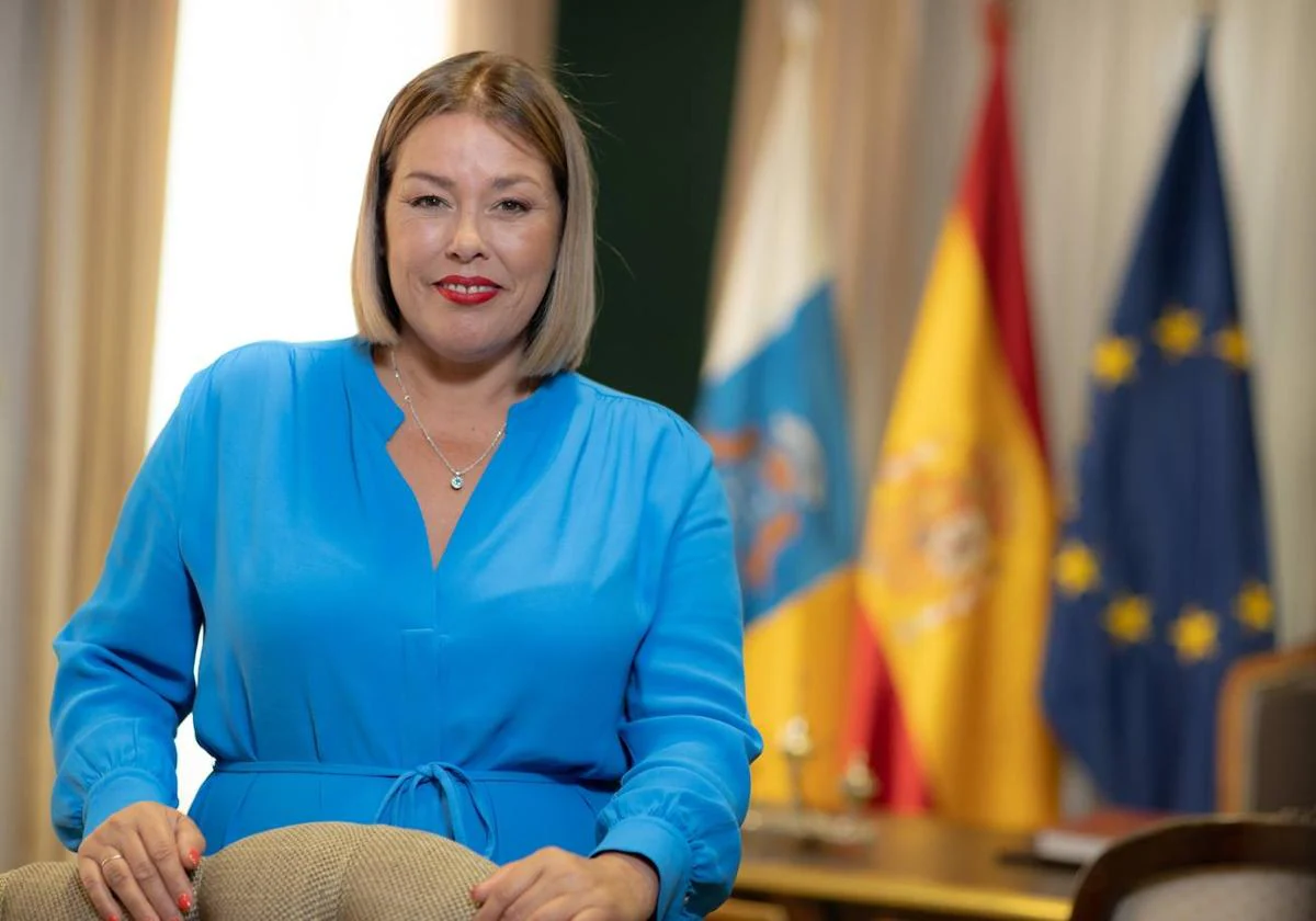 La presidenta del Parlamento canario, Astrid Pérez.