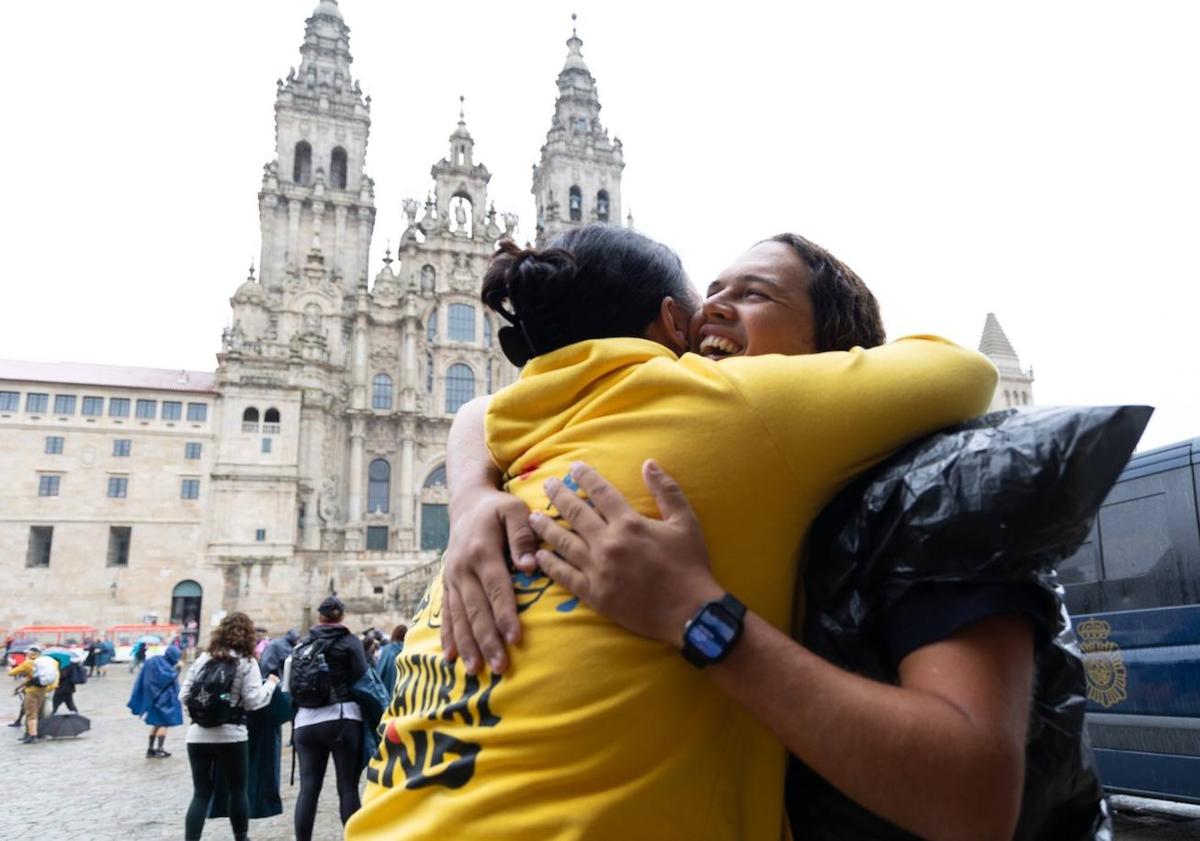 Imagen principal - Imágenes de la última jornada. 