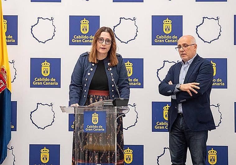 Candelaria Delgado y Antonio Morales comparecieron juntos tras la reunión de trabajo.
