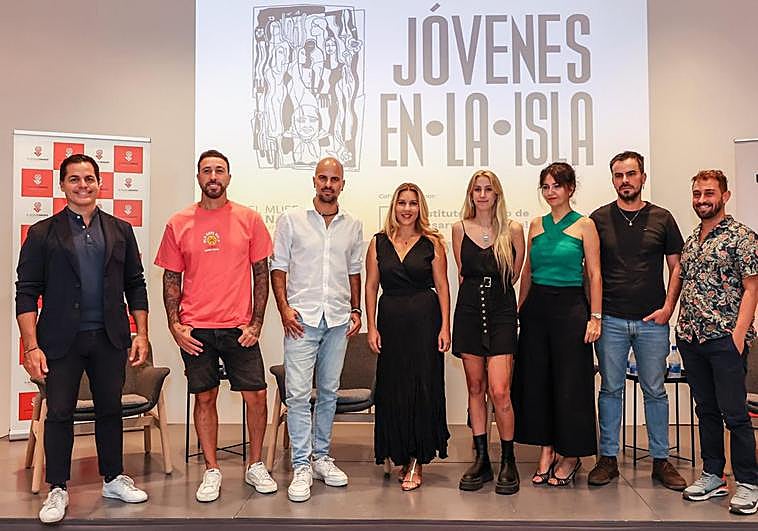Participantes en la presentación a los medios del proyecto, durante el acto desarrollado en la mañana de este martes en El Museo Canario.