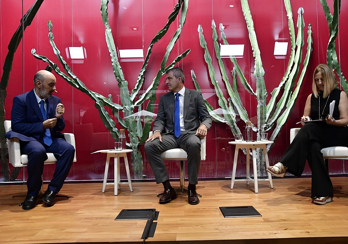 Manuel Domínguez en CANARIAS7: &#039;&#039;Competir para avanzar&#039;&#039;