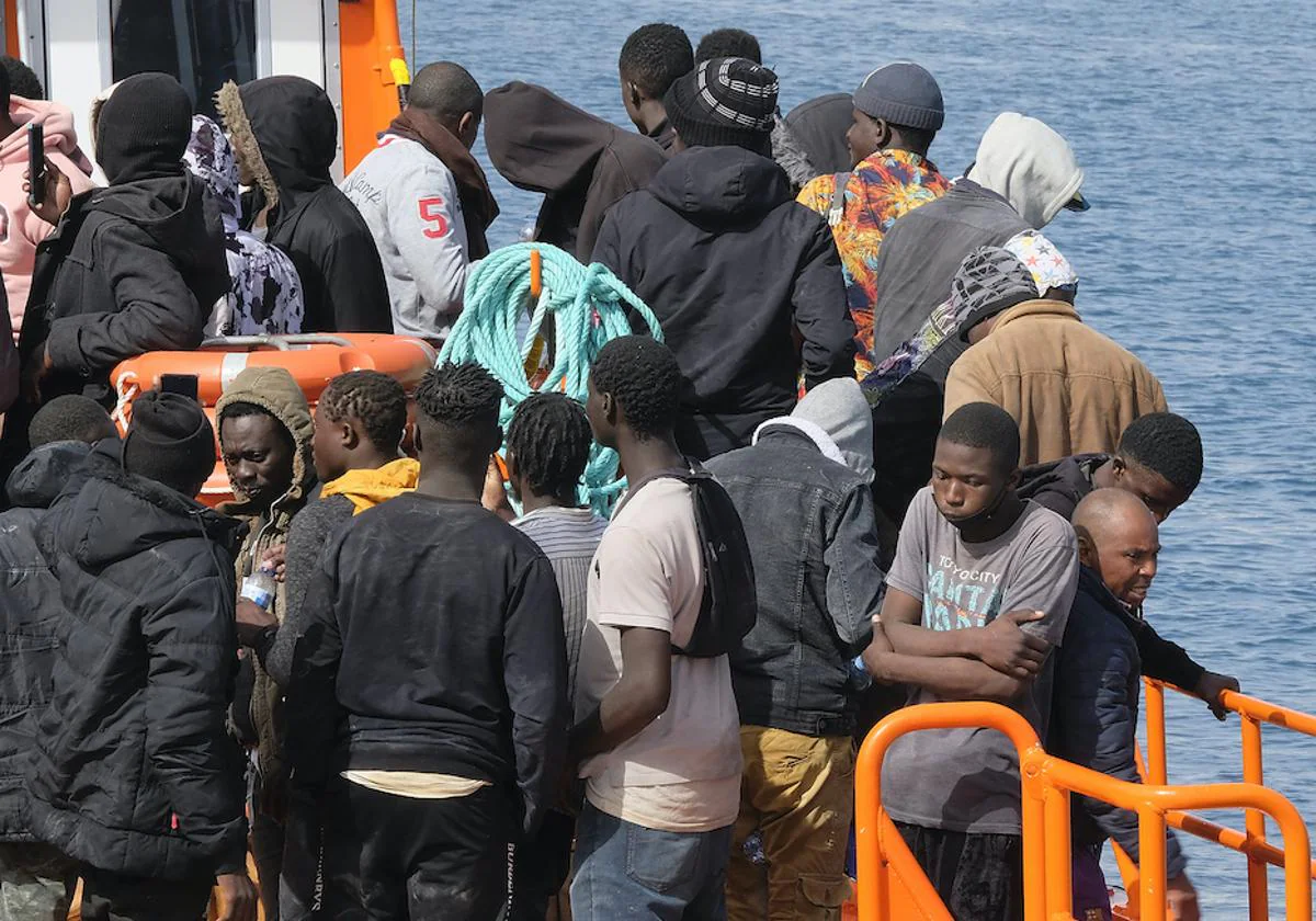 Another 192 migrants arrive in the Canary Islands in the last few hours