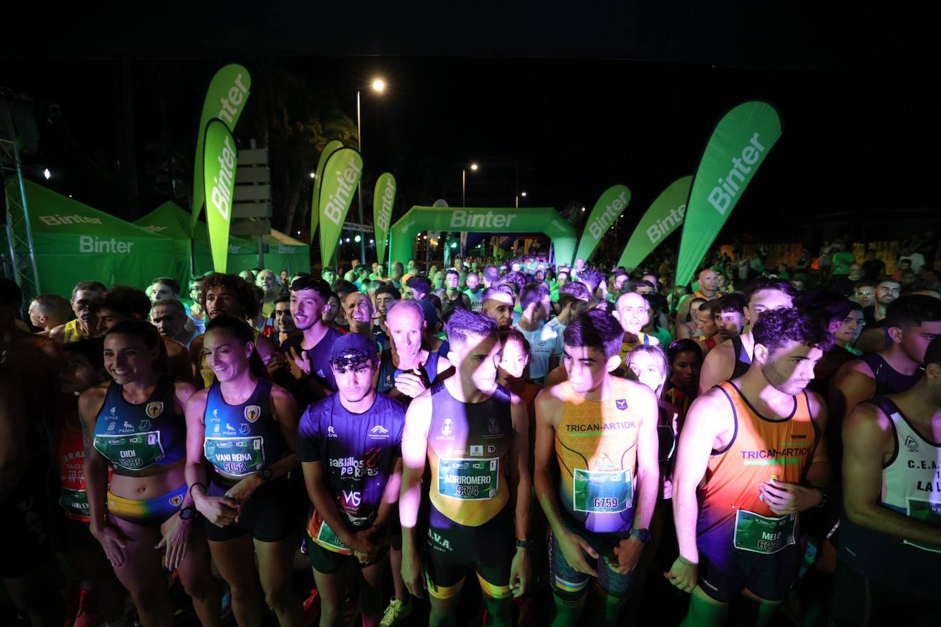 La Binter Night Run celebra sus 10 años corriendo