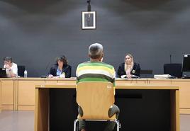 El supuesto agresor de El Tablero insiste en que ni pegó ni robó a su vecino