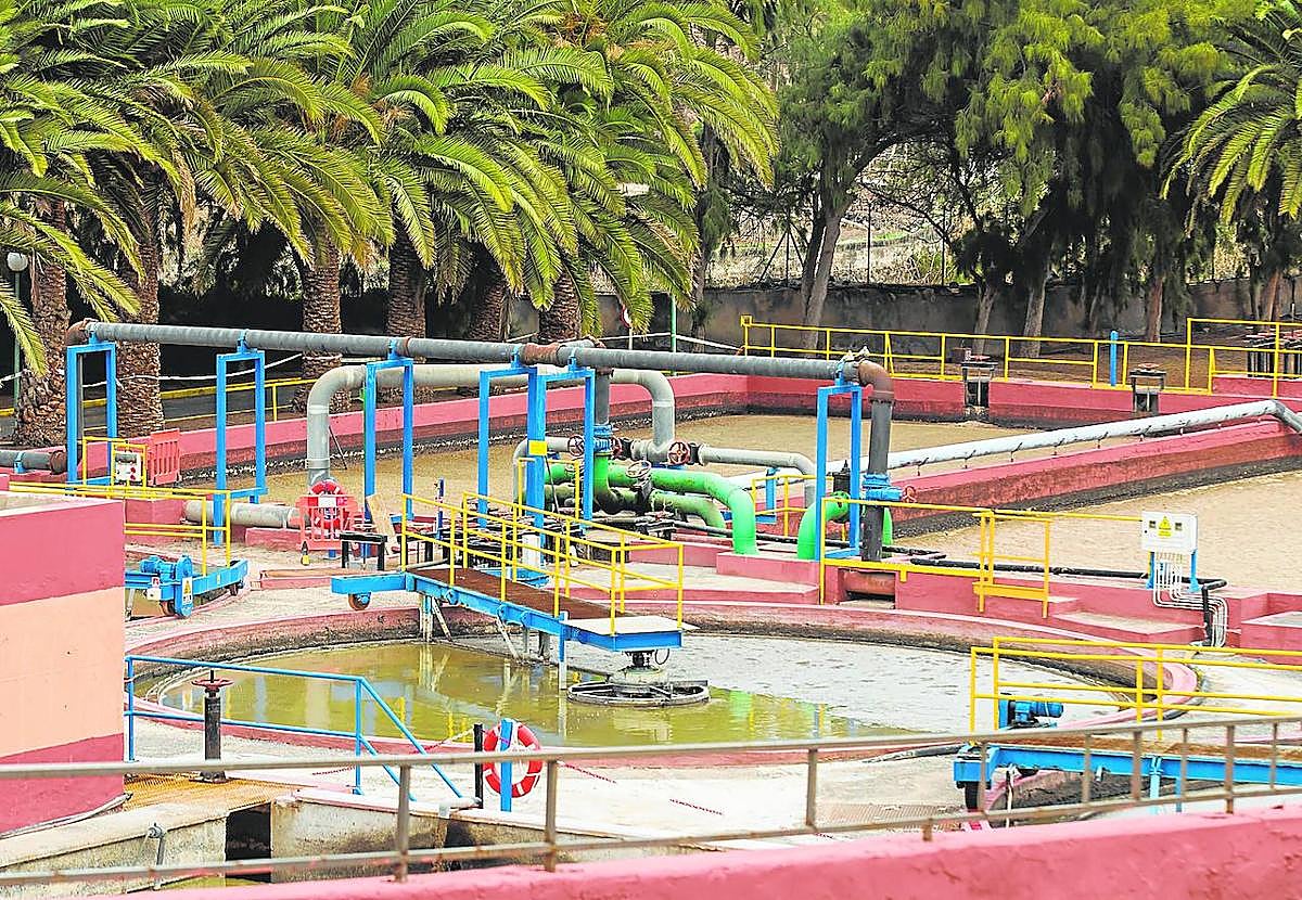 Estaban previstas obras para abastecimiento, drenaje, desalación y almacenamiento, entre otras actuaciones.