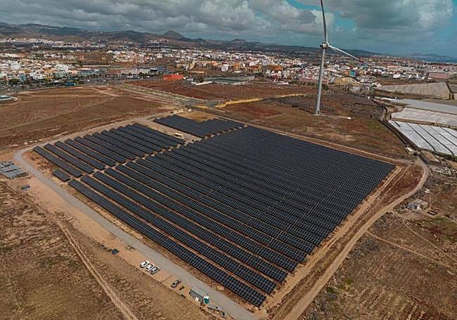 Parque solar Salinetas inaugurado por Naturgy en Telde hace varias semanas.