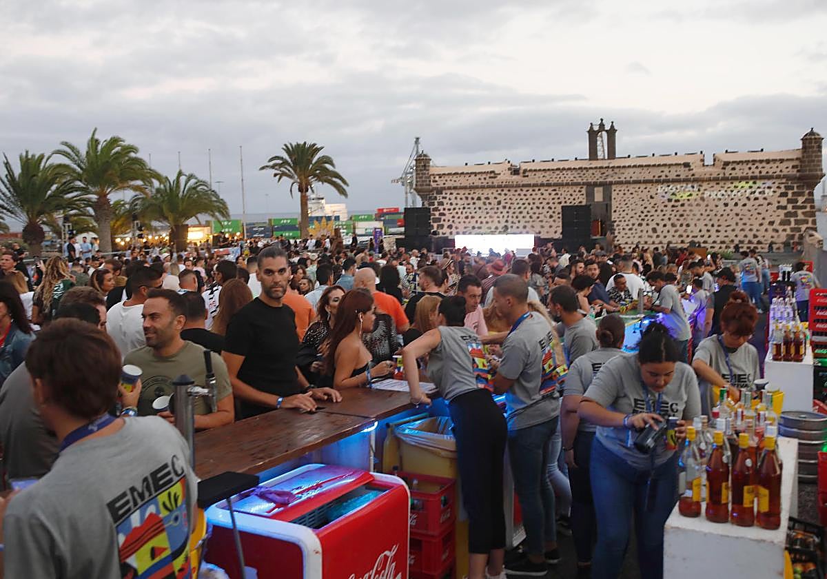 Momento de la fiesta.