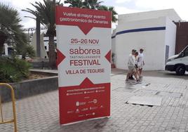 Publicidad en Arrecife del Festival Enogastronómico en Teguise.