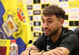 Munir en la comparecencia ante los medios.