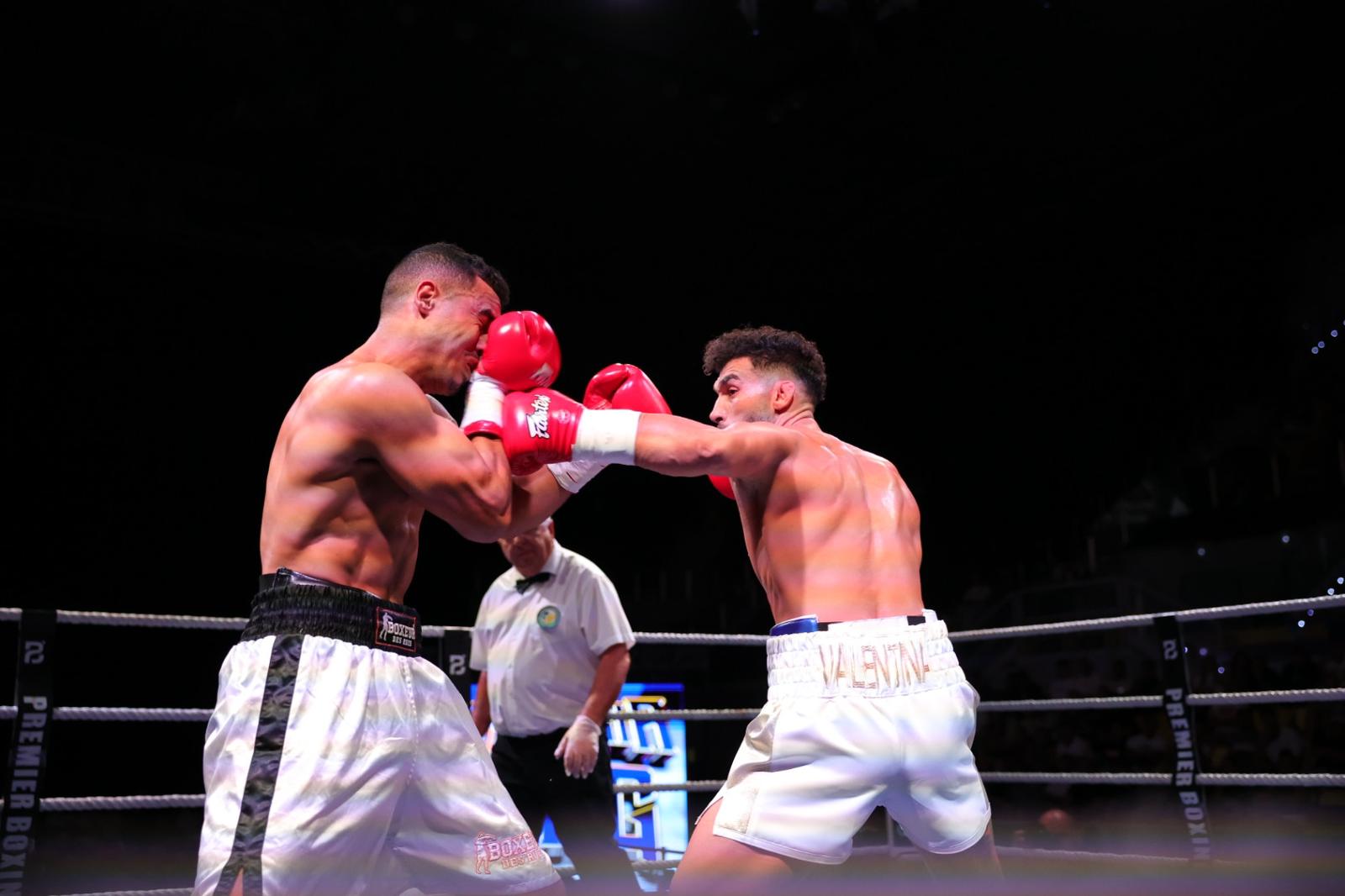 El Gran Canaria Arena vibra con el mejor boxeo
