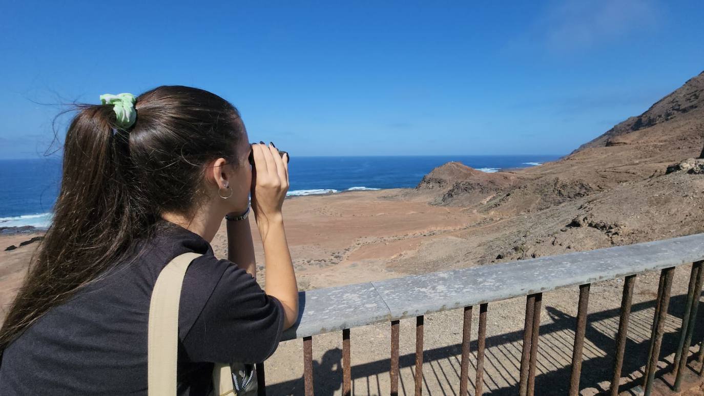 La familia del desaparecido en El Confital no se rinde