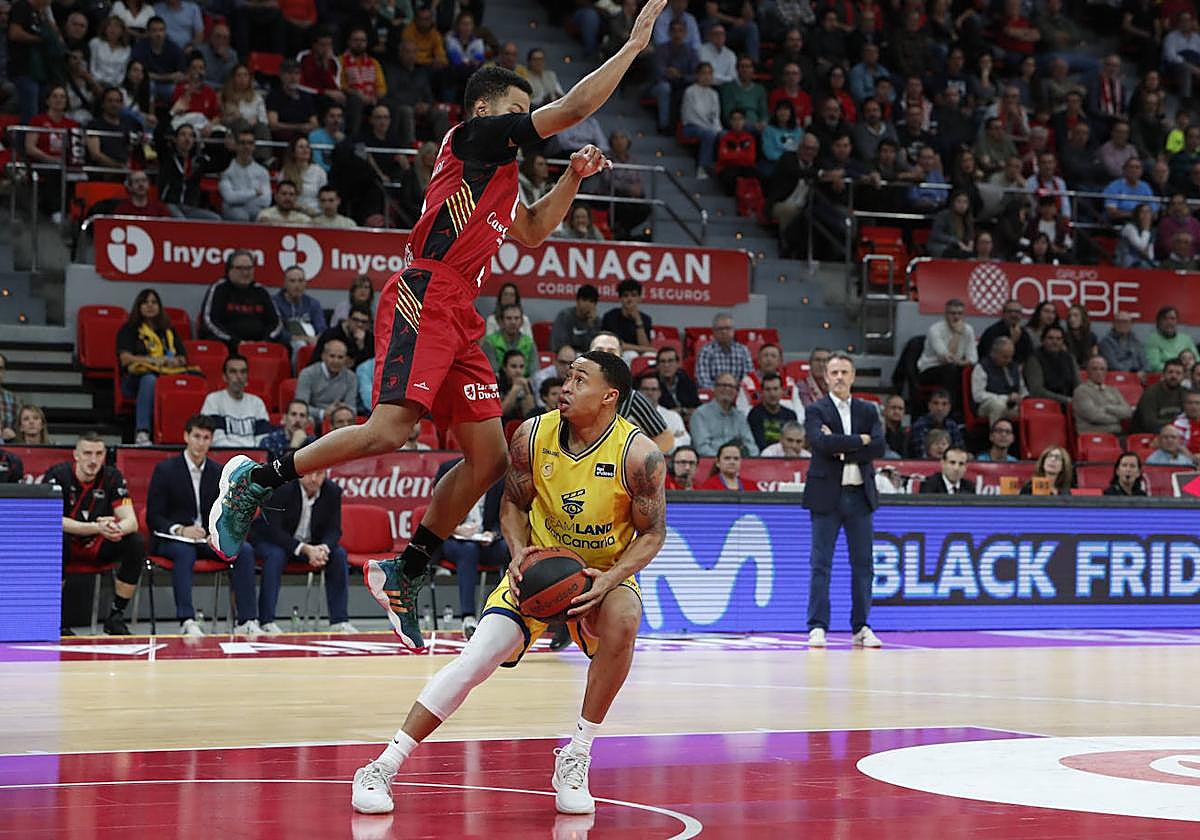 El Dreamland Gran Canaria se acostumbra a ganar (94-101)
