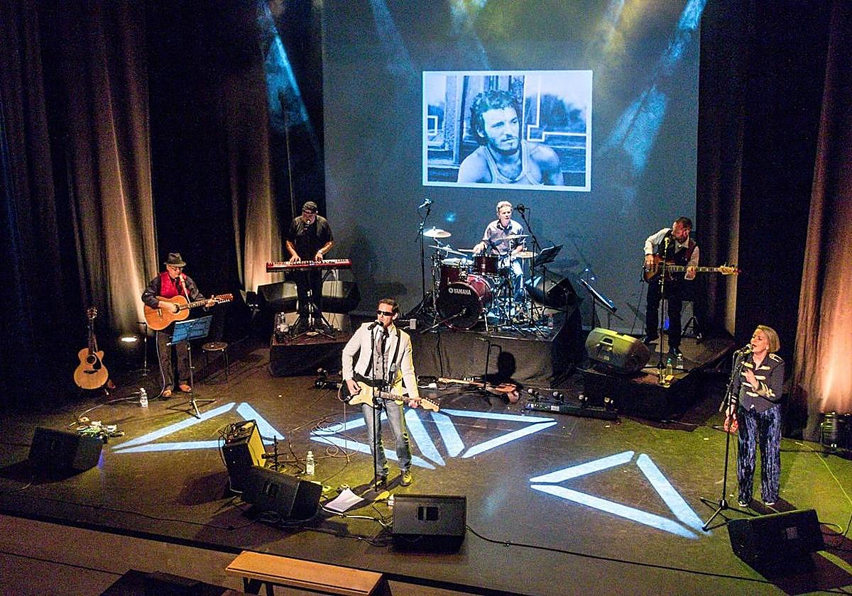 La banda Cover me tributan a Bruce Springsteen, este jueves, en Fábrica La Isleta.