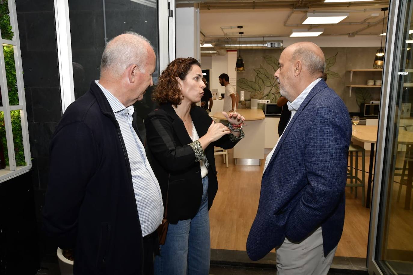 Work In Cholas, el workspace con ADN canario