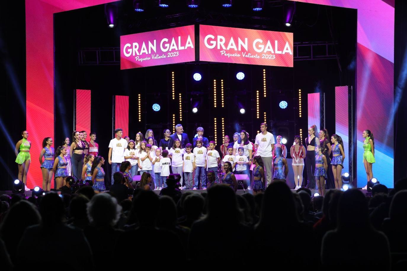 El Gran Canaria Arena se llena de música y solidaridad para celebrar la gran Gala Pequeño Valiente 2023