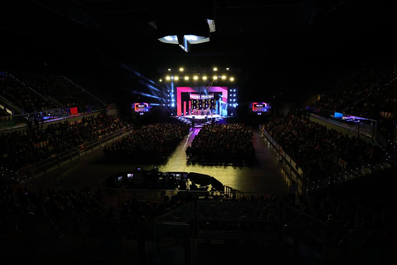 El Gran Canaria Arena se llena de música y solidaridad para celebrar la gran Gala Pequeño Valiente 2023