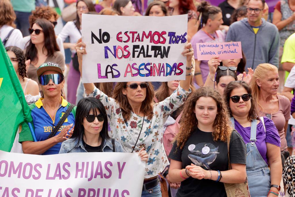 El feminismo canario se moviliza en la capital grancanaria