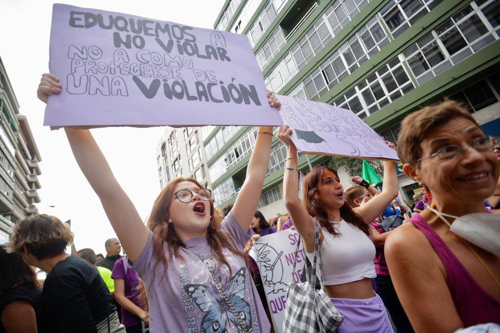 El feminismo canario se moviliza en la capital grancanaria