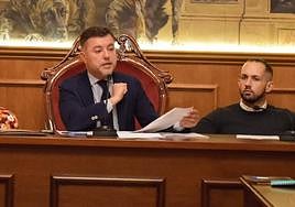 Teodoro Sosa, a la izquierda, alcalde de Gáldar