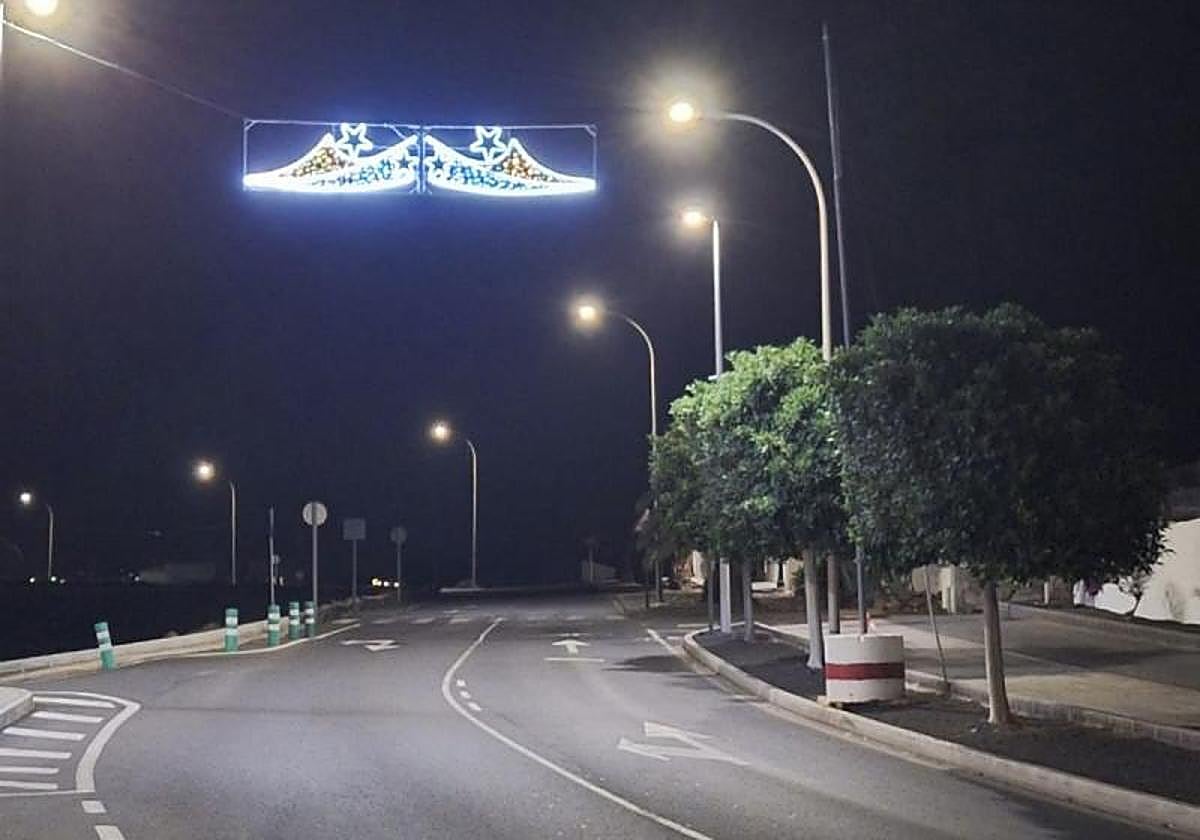 Alumbrado navideño en suelo sureño.