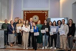 Imagen de las personas premiadas por la ULPGC y el Cabildo de Gran Canaria.