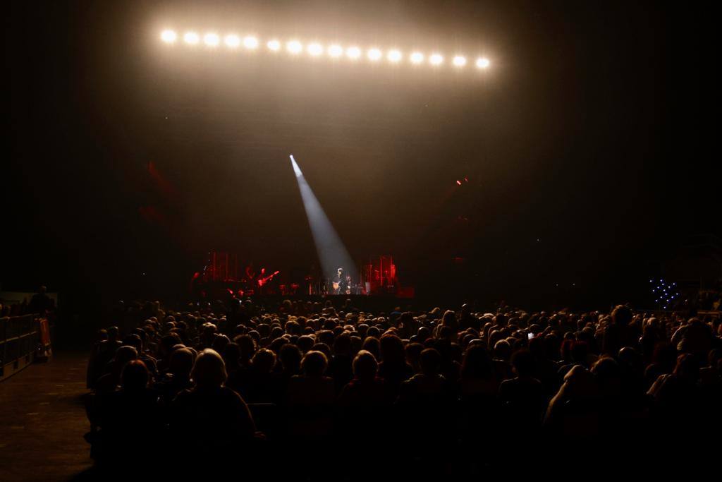 El público grancanario y su &#039;gran noche&#039; con Raphael, en imágenes