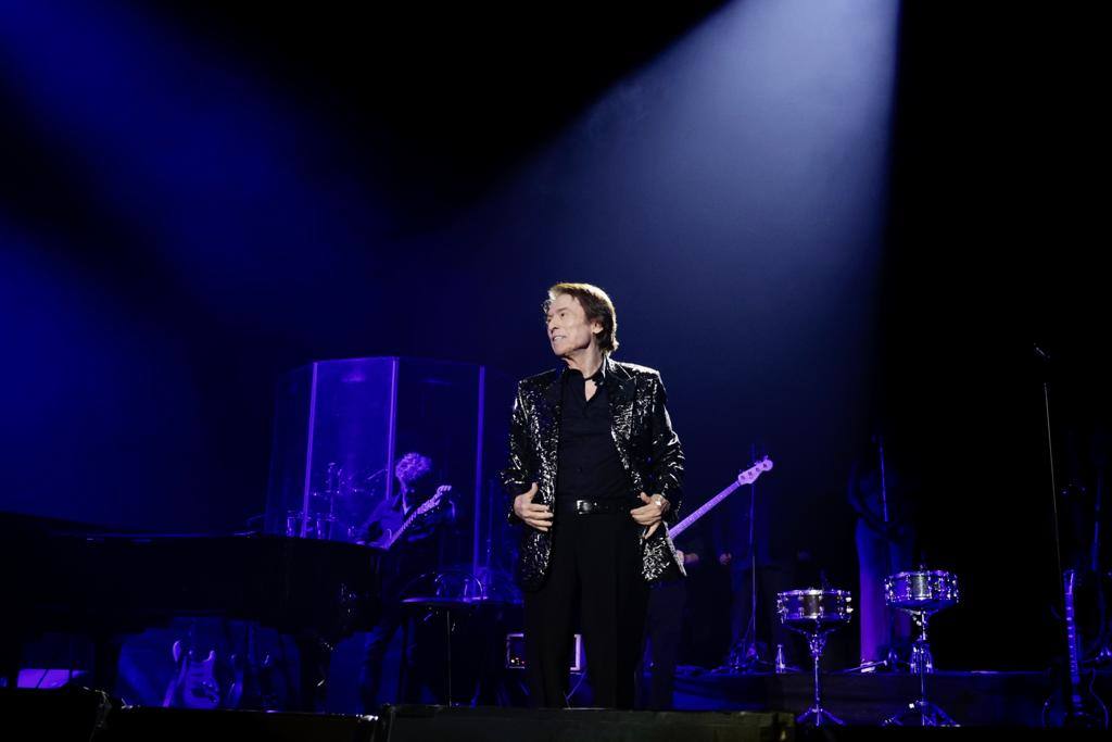 El público grancanario y su &#039;gran noche&#039; con Raphael, en imágenes